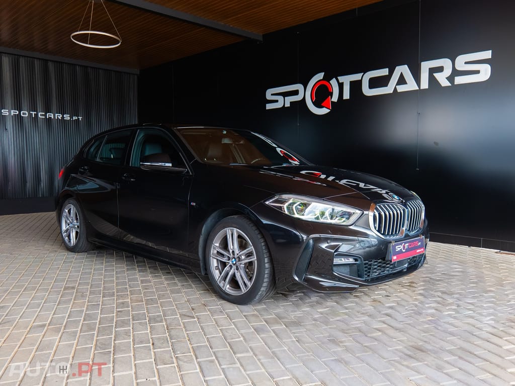 BMW 116 d Pack Desportivo M
