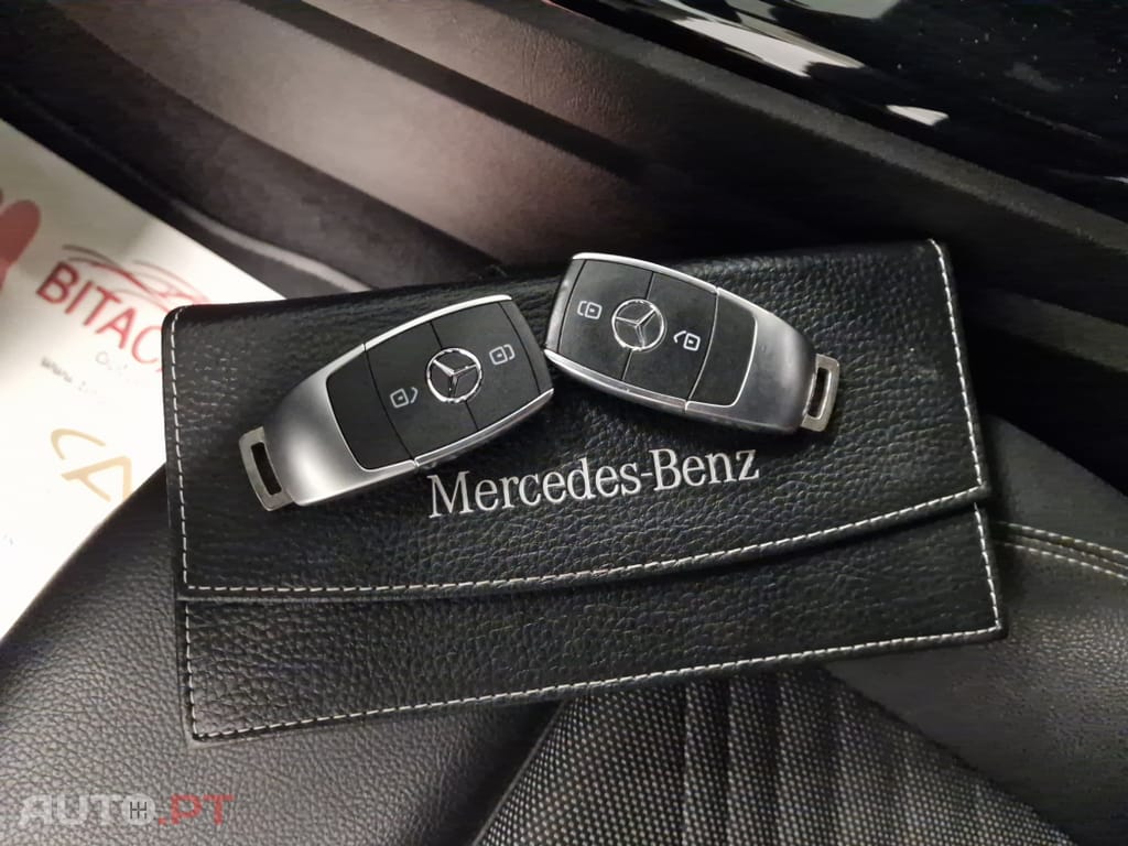 Mercedes-Benz A 250 E STYLE PLUS Hibrido Plug-In