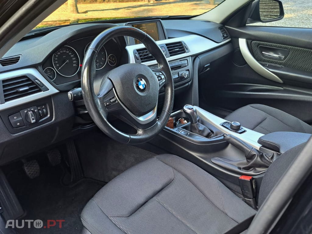 BMW 318 Touring