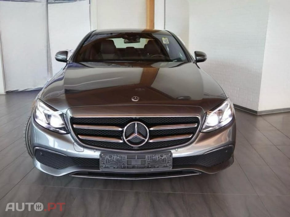 Mercedes-Benz E 300 de 9G Avantgarde