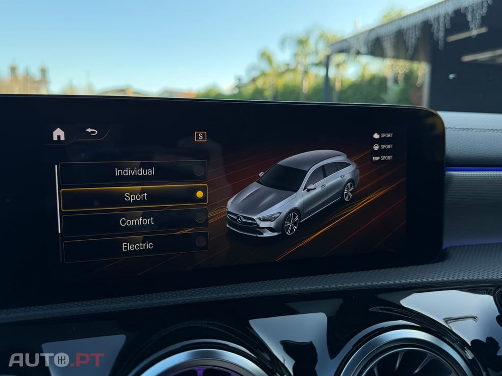 Mercedes-Benz CLA 250 e Shooting Brake AMG Line