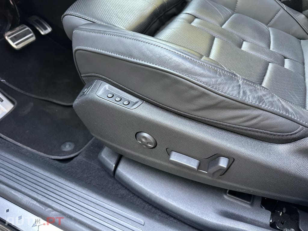 DS DS7 Crossback E-Tense Performance Line+ EAT8