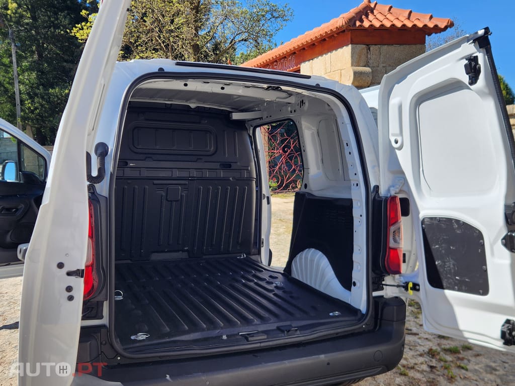 Peugeot Partner 1.5 BlueHDi M Standard