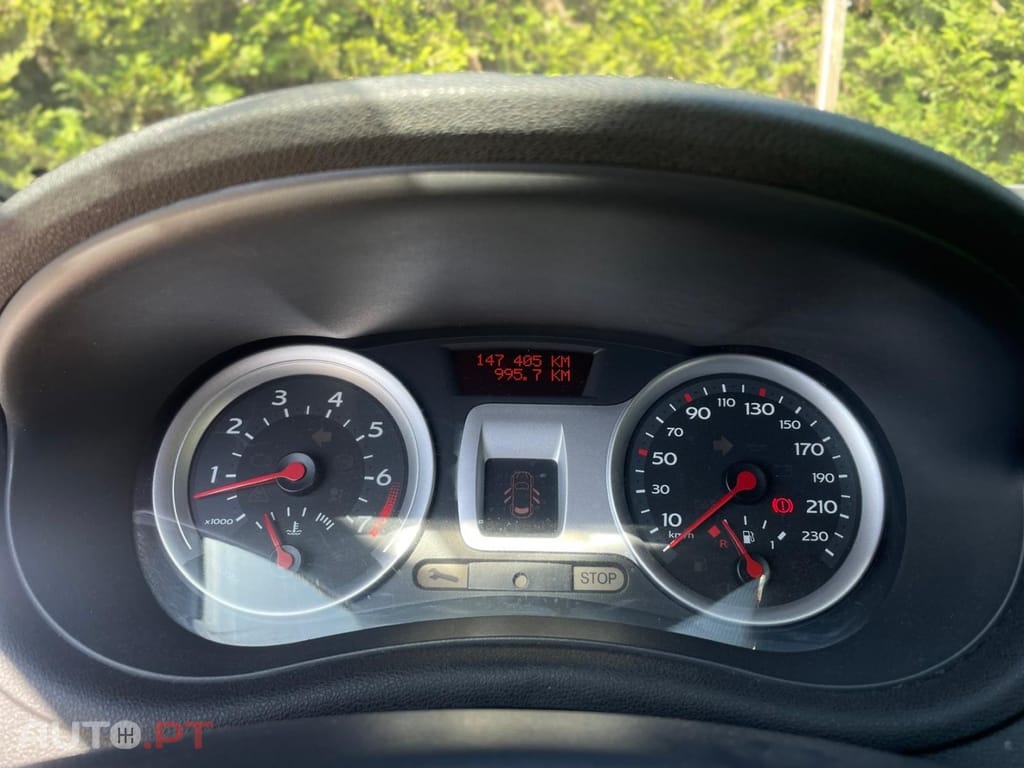 Renault Clio 1.2 16V Rip Curl