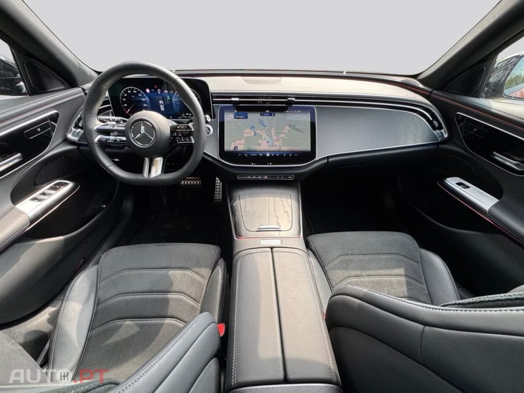 Mercedes-Benz E 300 I.V.A DEDUTIVEL de T AMG
