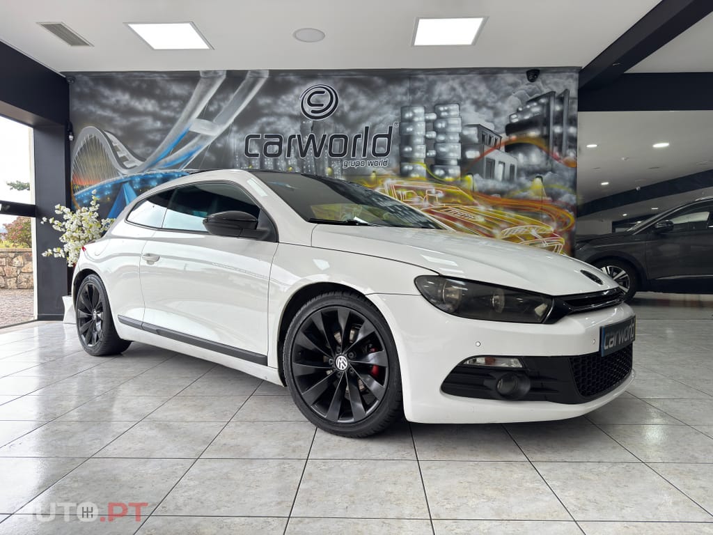 Volkswagen Scirocco 2.0 TDI Sport DSG