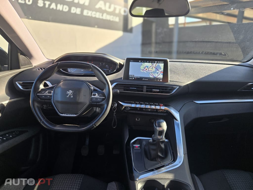 Peugeot 3008 1.5 BlueHDi Active Pack