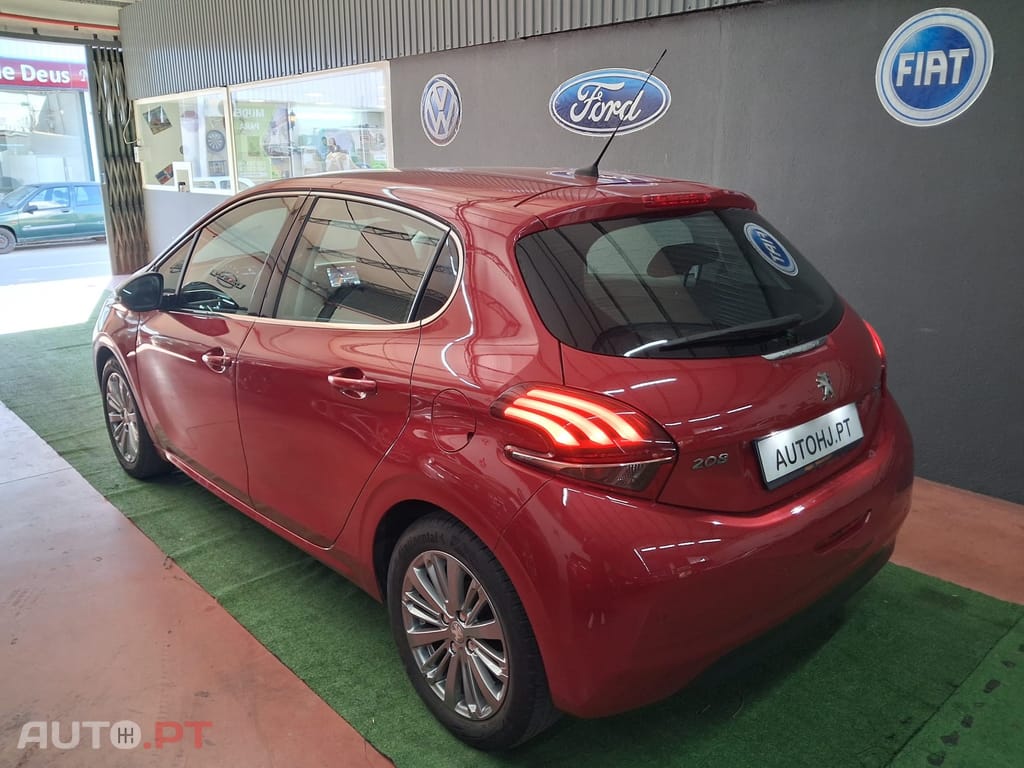 Peugeot 208 1.2 PureTech Style