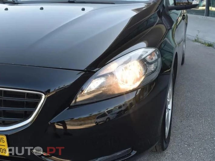 Volvo V40 2.0 D2 Momentum