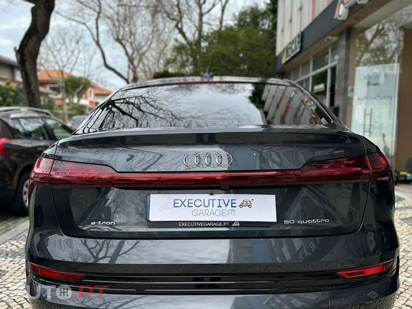 Audi E-Tron 50 quattro