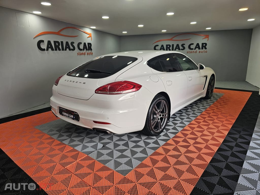 Porsche Panamera Platinum Edition