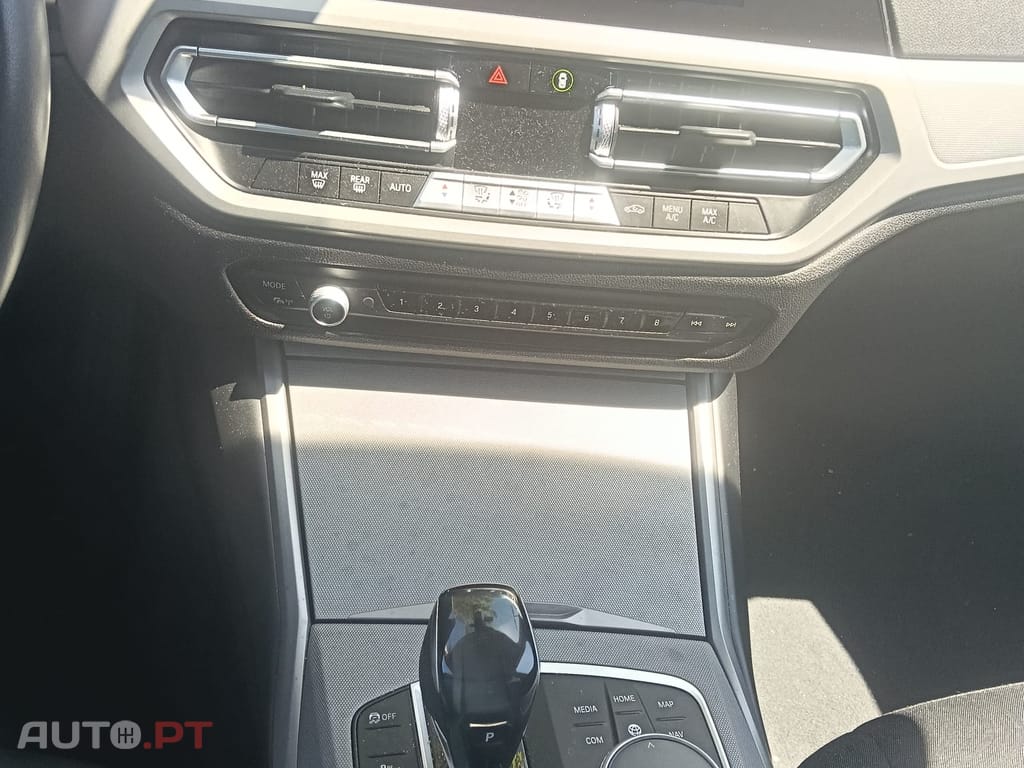 BMW 330 BMW 330 e Touring Corporate Edition