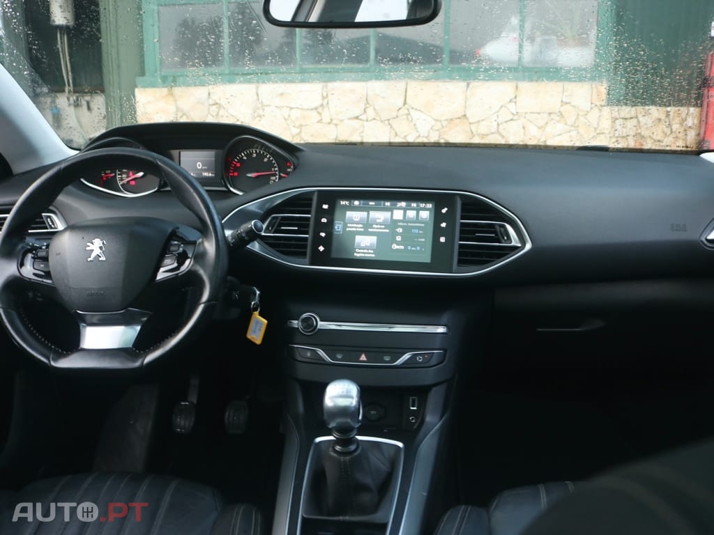 Peugeot 308 1.6 BlueHDi Allure EAT6