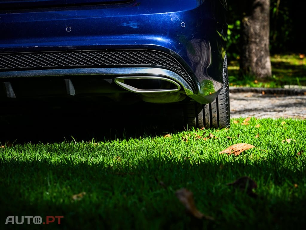 Mercedes-Benz E 200 AMG Line Auto
