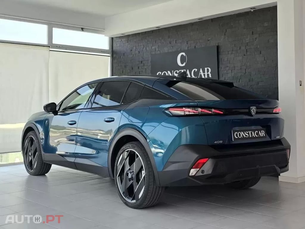 Peugeot 408 1.6 Hybrid GT e-EAT8