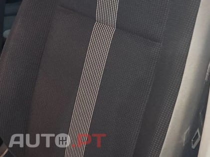 Volkswagen e-Up Style Plus