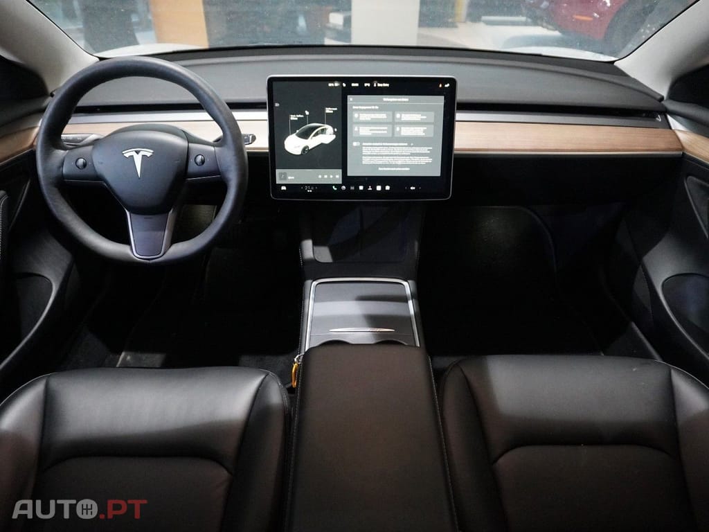 Tesla Model 3 Long Range AWD Dual Motor