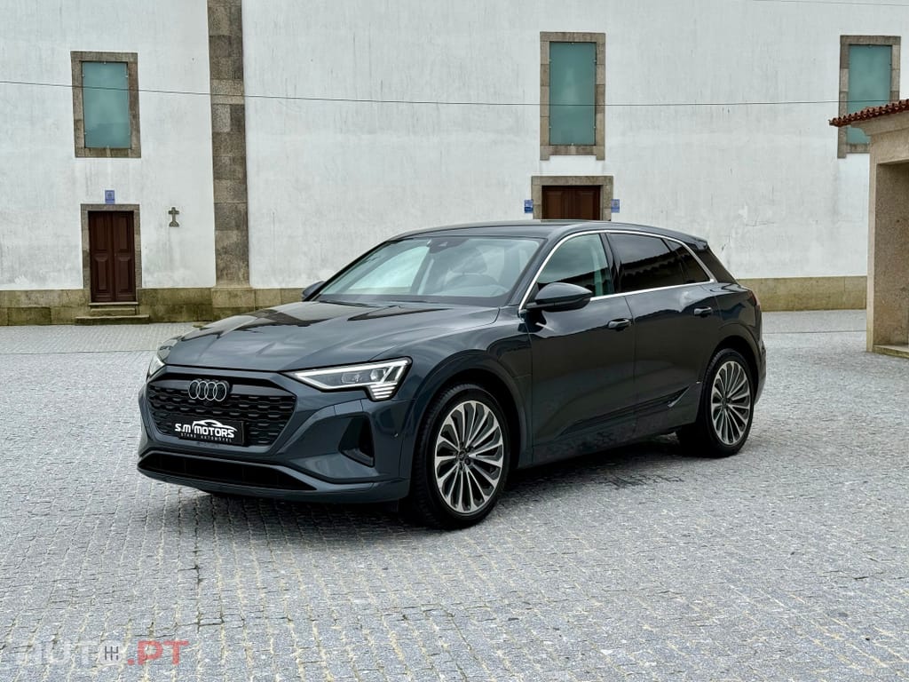 Audi Q8 E-Tron 55 quattro Advanced