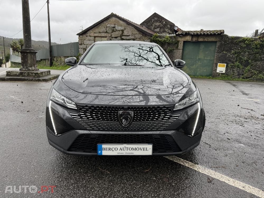 Peugeot 408 1.6 Hybrid Allure Pack e-EAT8