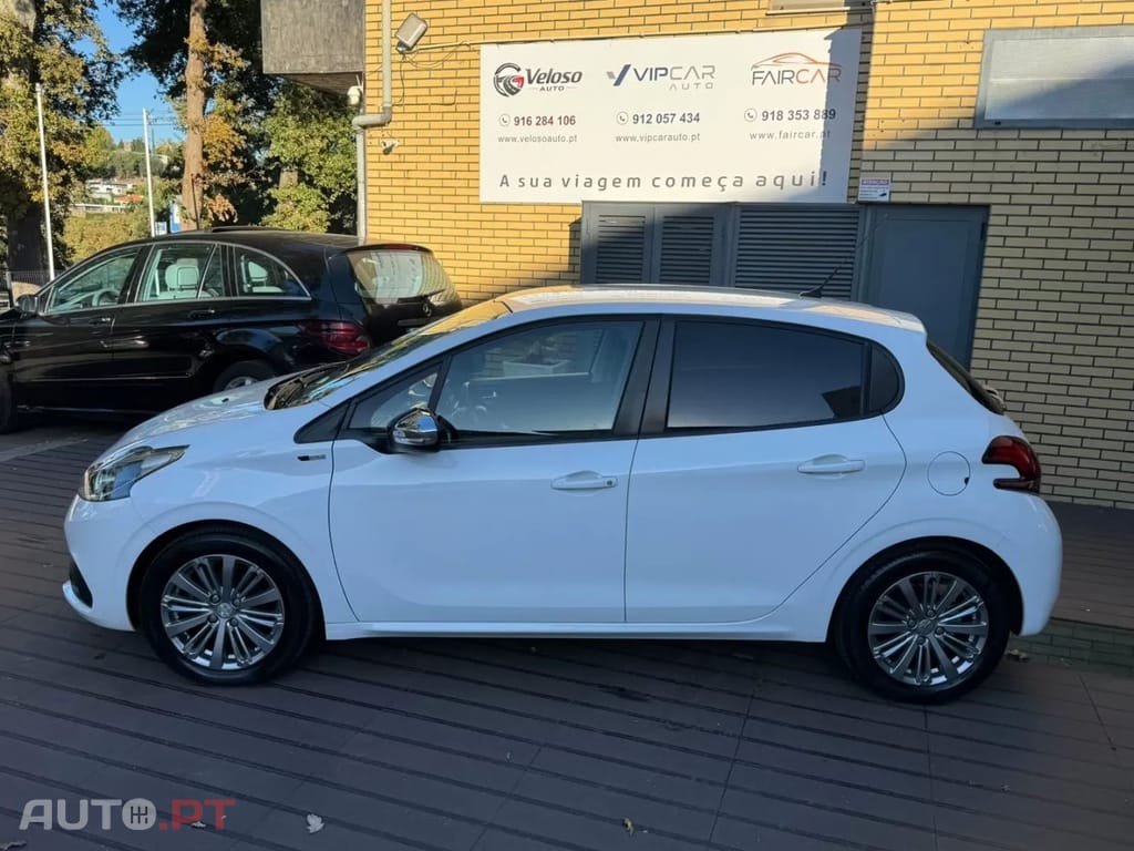 Peugeot 208 1.2 PureTech Style