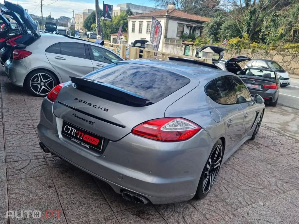Porsche Panamera  4s Pdk