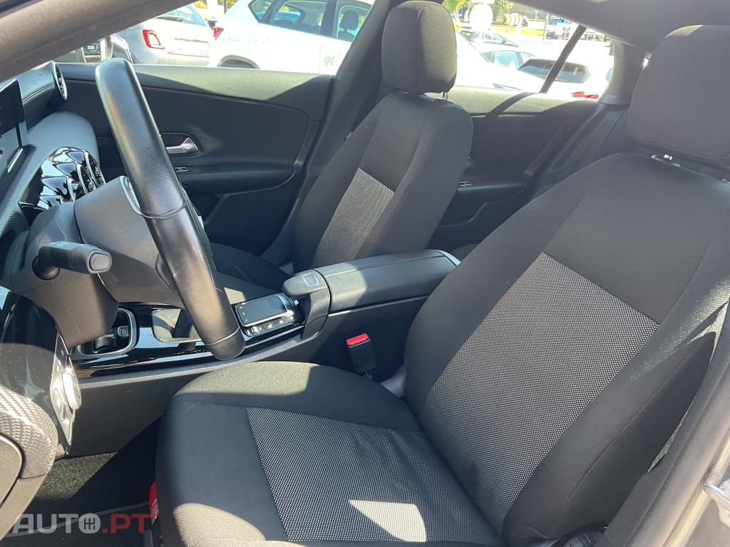 Mercedes-Benz CLA 180 d Shooting Brake Progressive Aut.