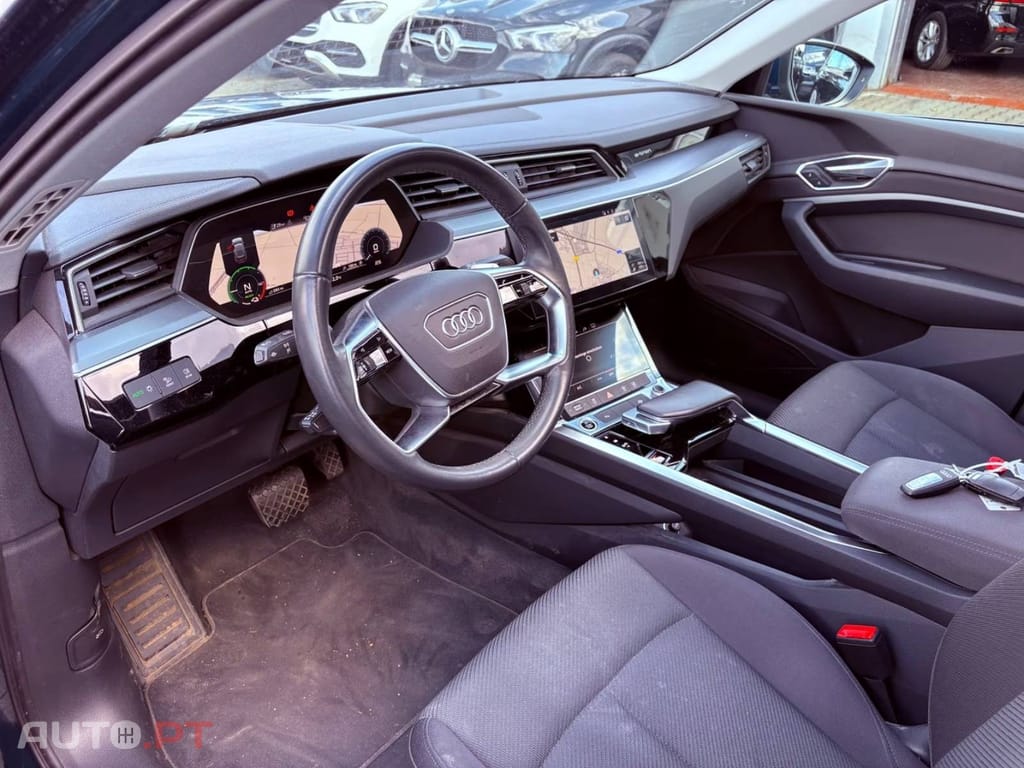 Audi E-Tron 50 quattro