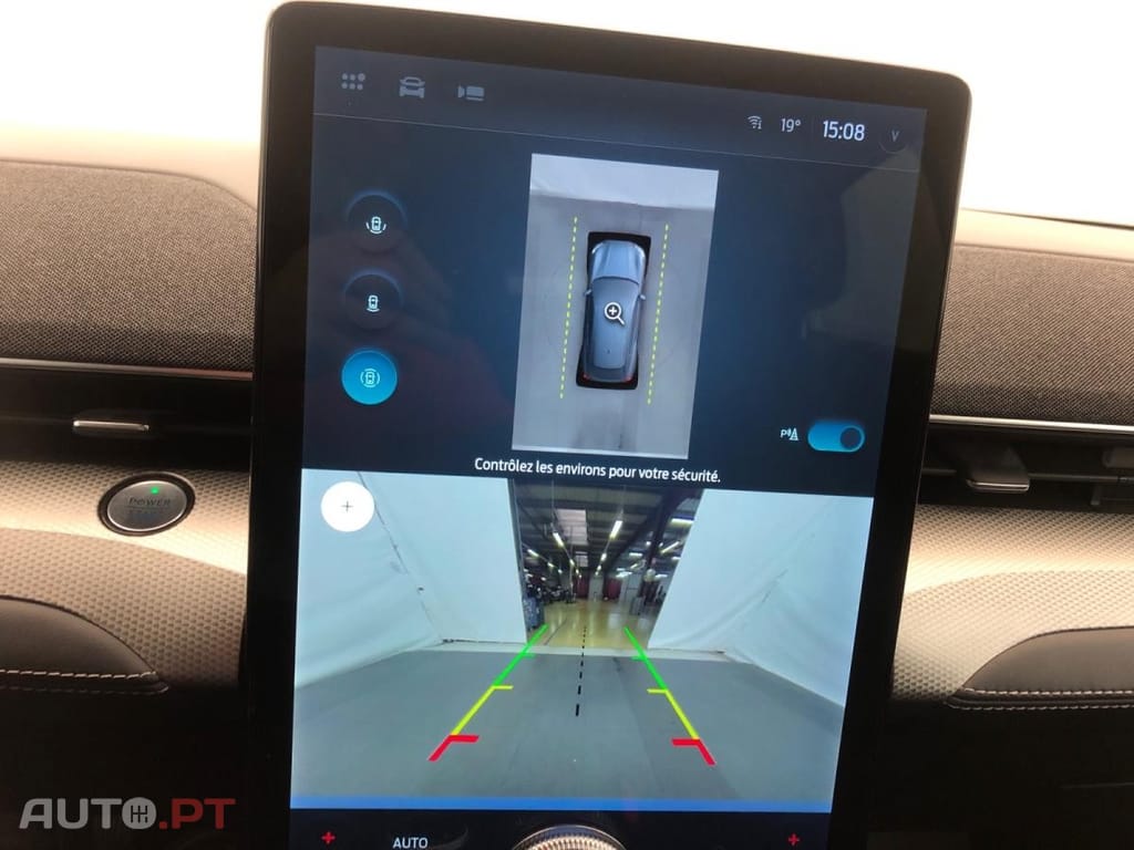 Ford Mustang Mach-E Standard Range