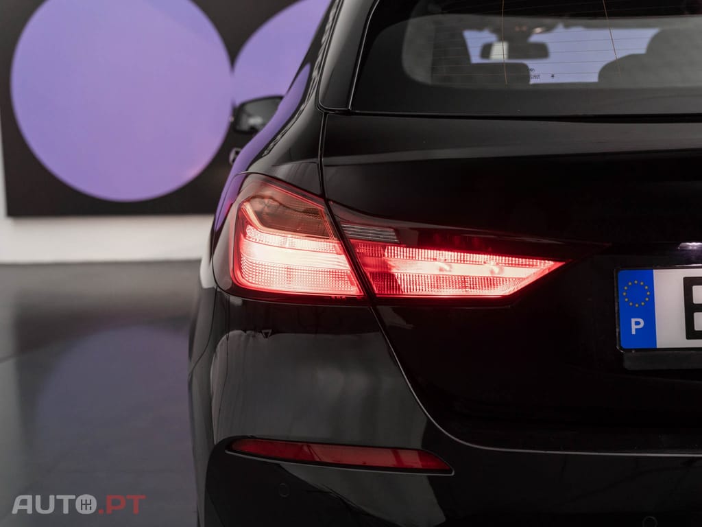 BMW 116 Outro
