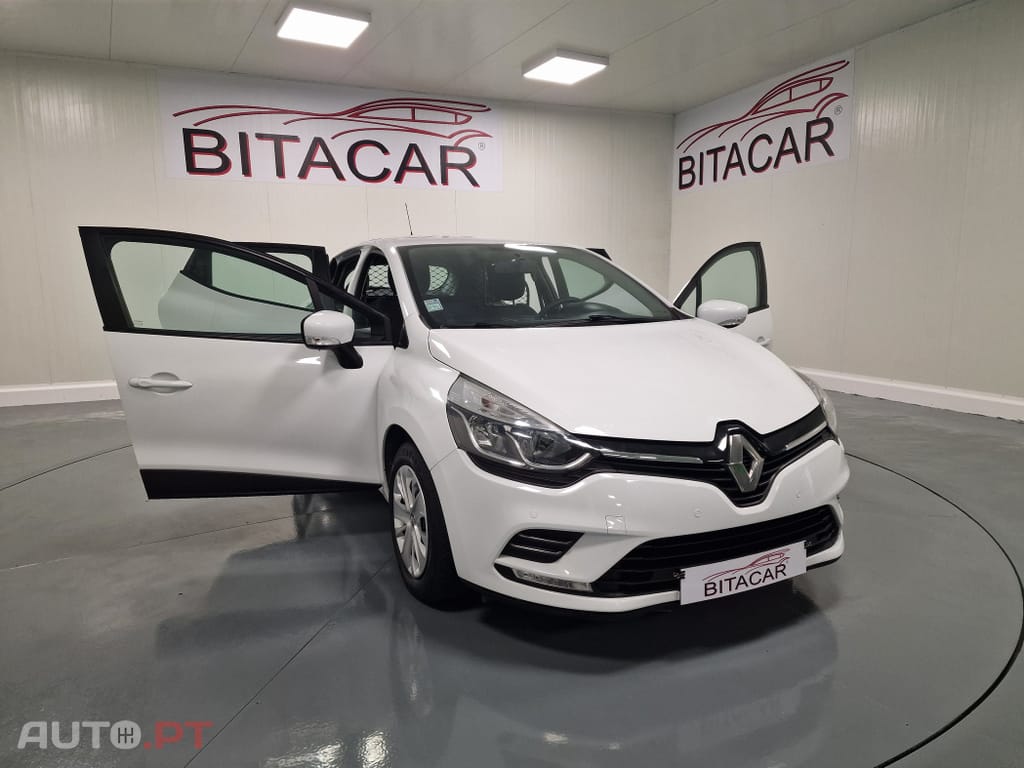 Renault Clio SOCIETE 1.5Dci  90CV GPS INTENS IVA DEDUTIVEL