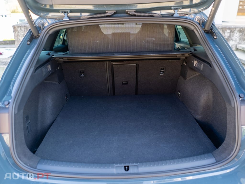 Cupra Leon ST 1.5 e-Hybrid VZ DSG