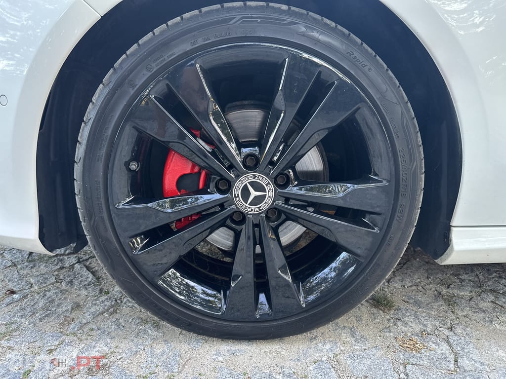 Mercedes-Benz CLA 200 d