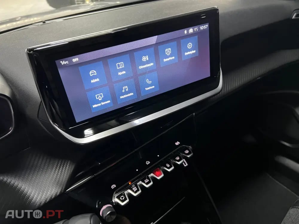 Peugeot 2008 1.2 Hybrid Allure e-DCS6