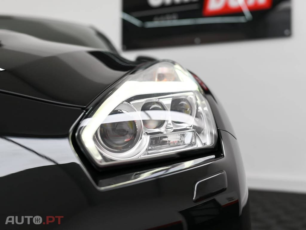 Nissan GT-R 3.8 V6 Black Edition