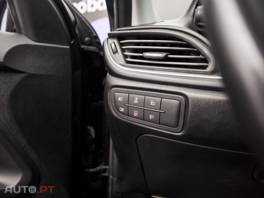 Fiat Tipo 1.3 M-Jet Lounge