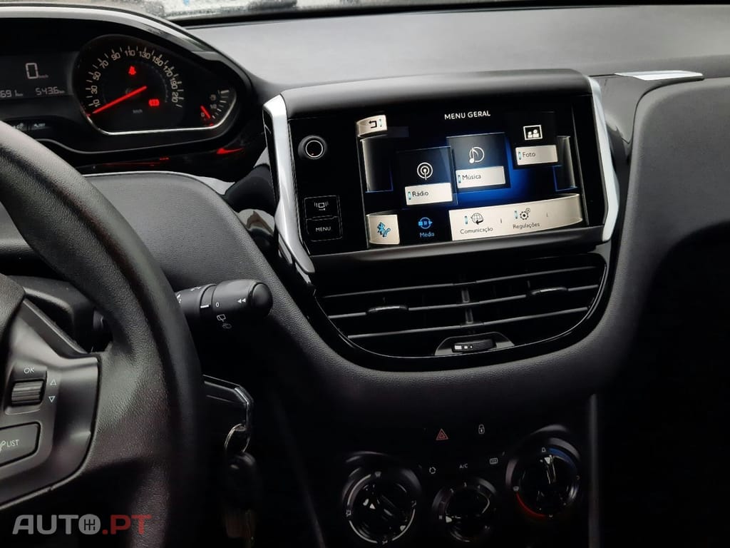Peugeot 208 1.2 VTi Active