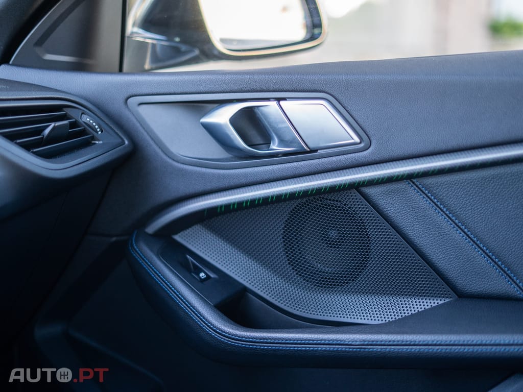 BMW 216 d Pack Desportivo M