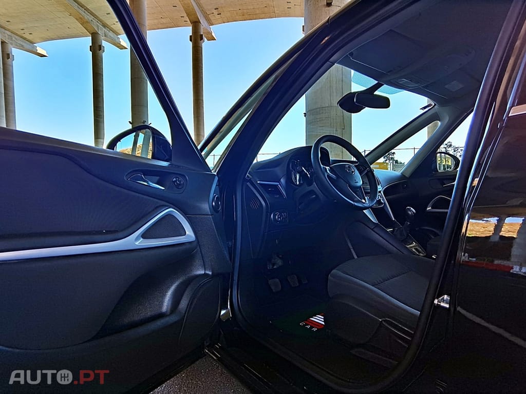 Opel Zafira 1.6 CDTi Dynamic S/S