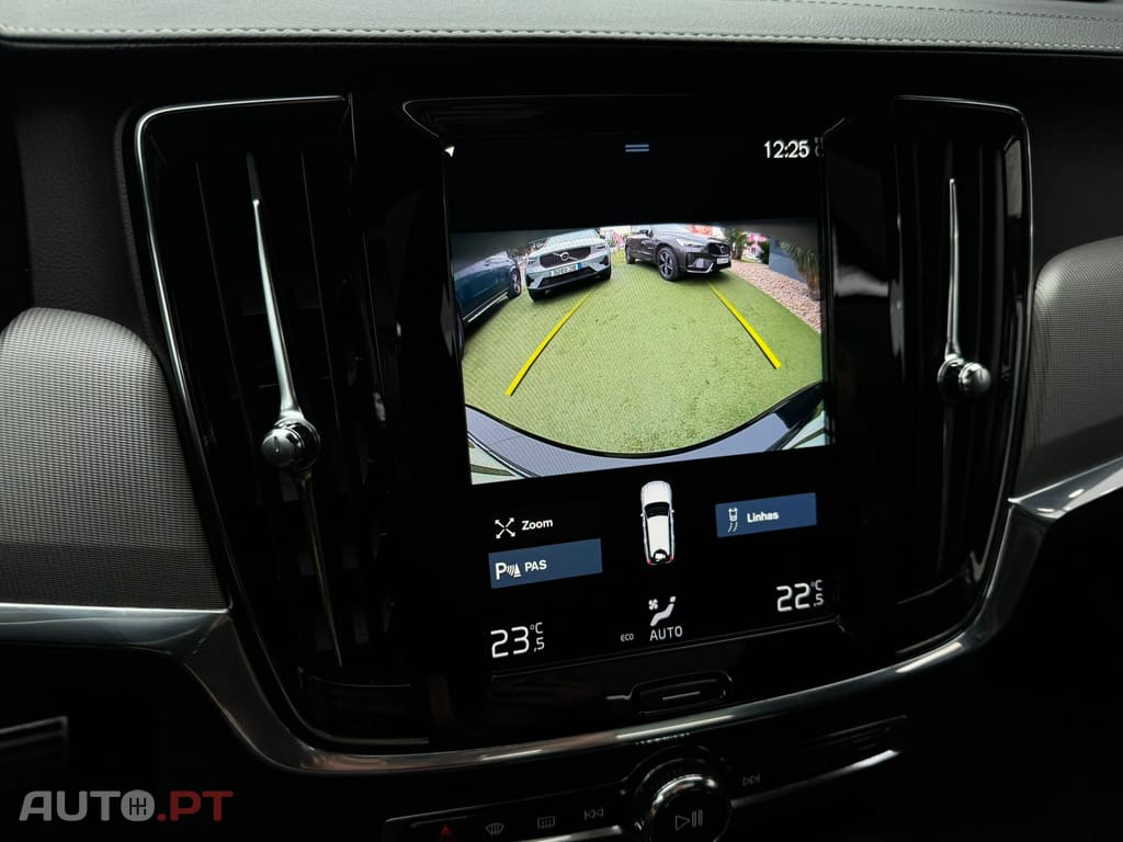Volvo V90 2.0 T8 PHEV R-Design AWD