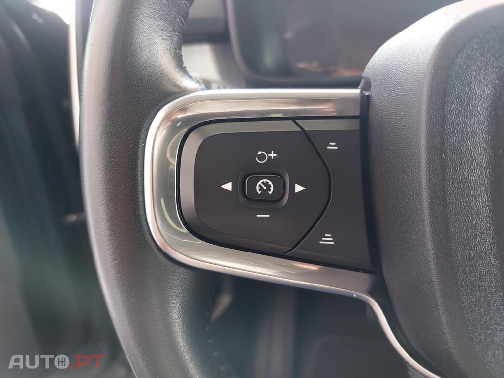 Volvo XC40 1.5 T5 PHEV Inscription Expression