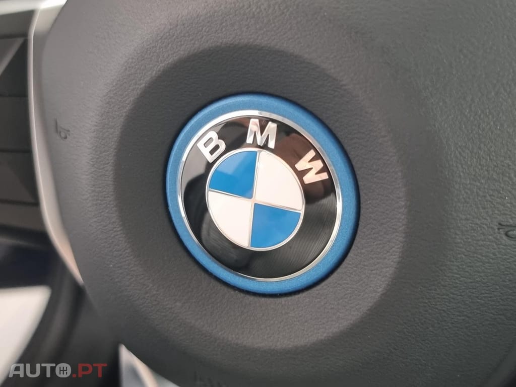 BMW 225 e xDrive