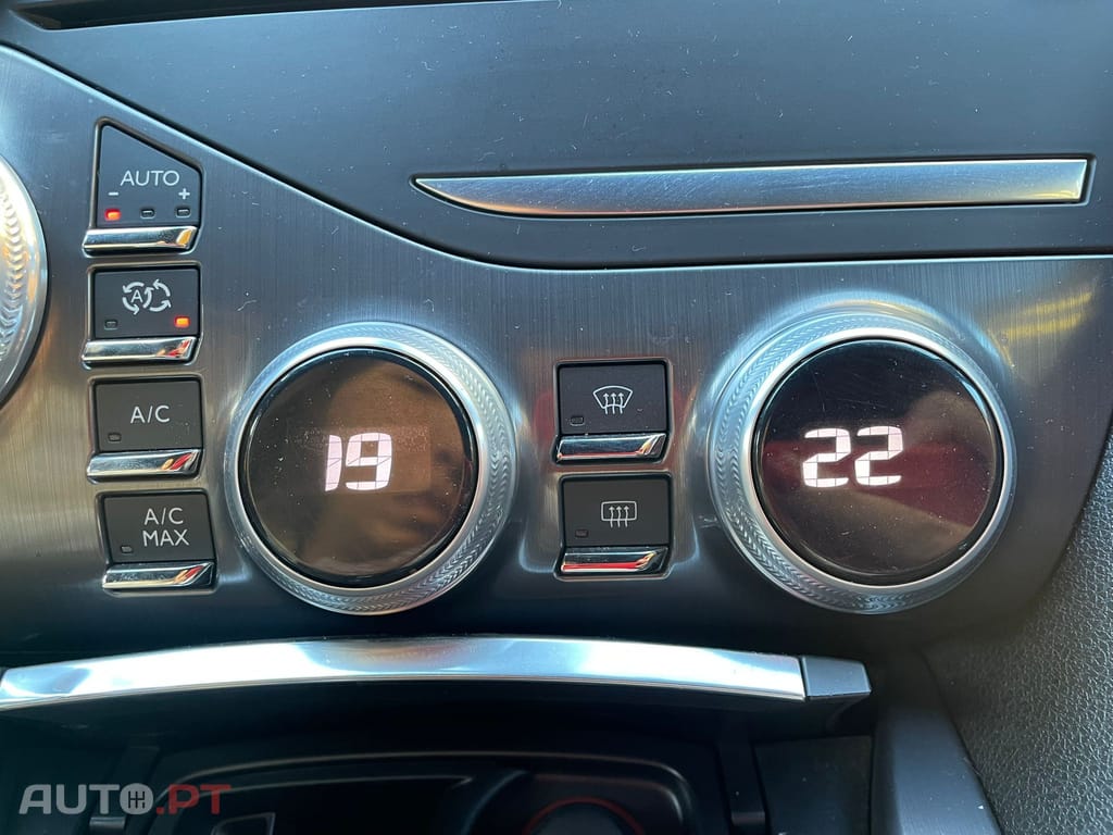 Citroen DS5 2.0 HDi Hybrid4 Business Class