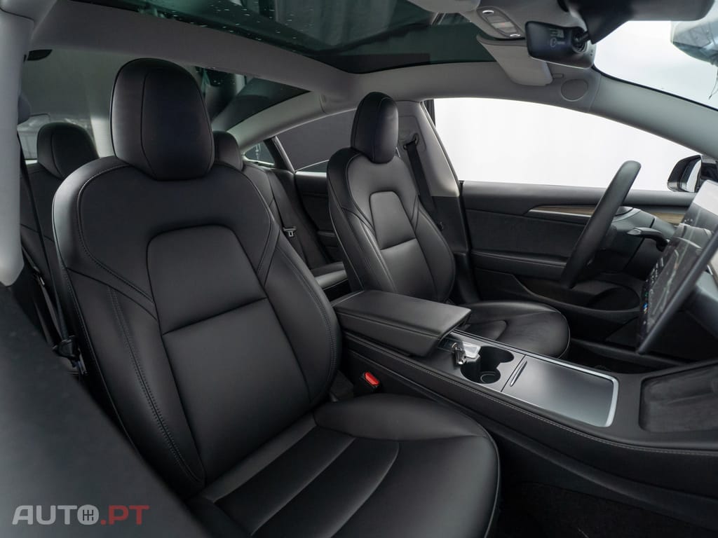 Tesla Model 3 Long Range Tração Integral