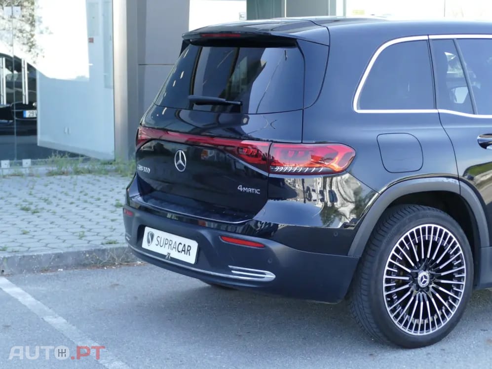 Mercedes-Benz EQB 300 4Matic