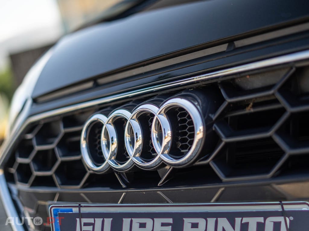 Audi A4 Avant 35 TDI S line S tronic