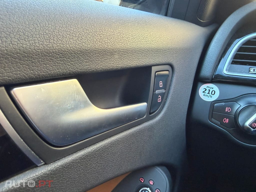 Audi A4 Avant 2.0 TDI SPORT S-TRONIC