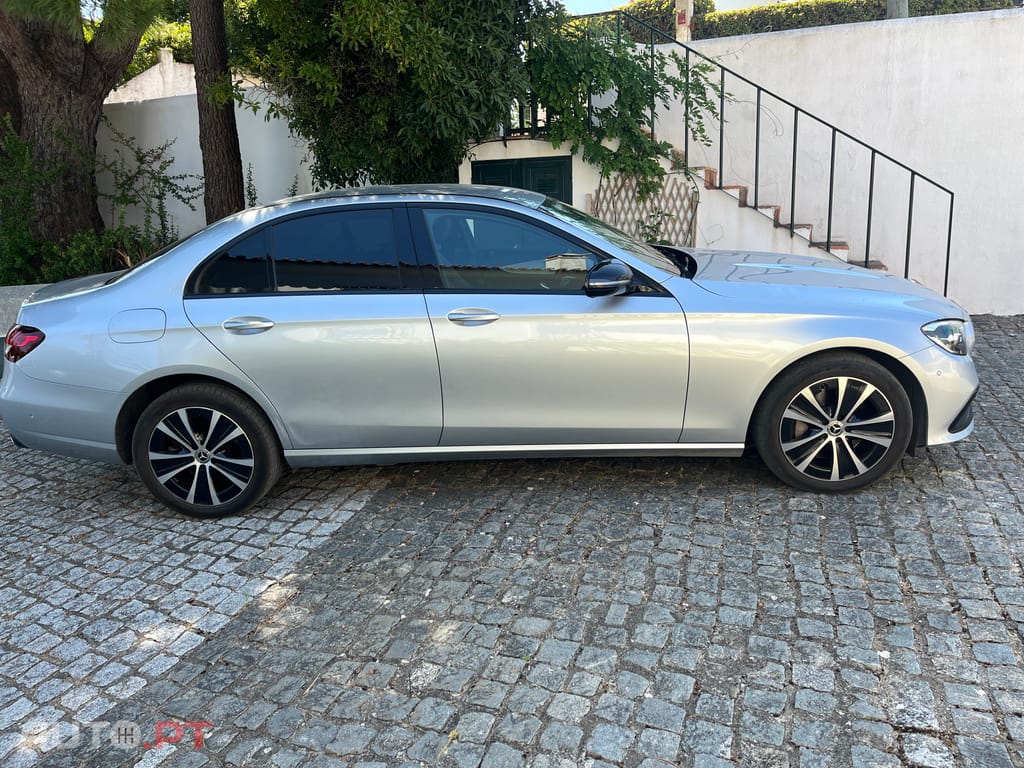 Mercedes-Benz E 300 Avantgard