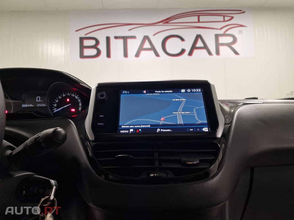 Peugeot 208 1.5 BLUEHDI 102CV SIGNATURE GPS CAMARA TRASEIRA