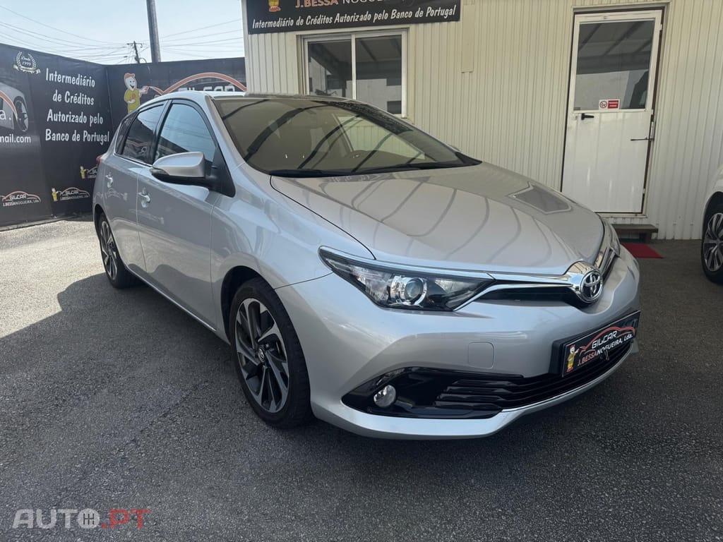 Toyota Auris 1.2T Exclusive