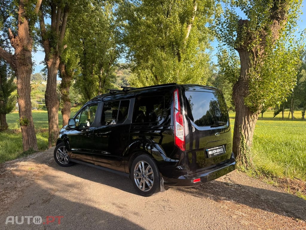 Ford Tourneo Grand 1.6 TDCi Titanium